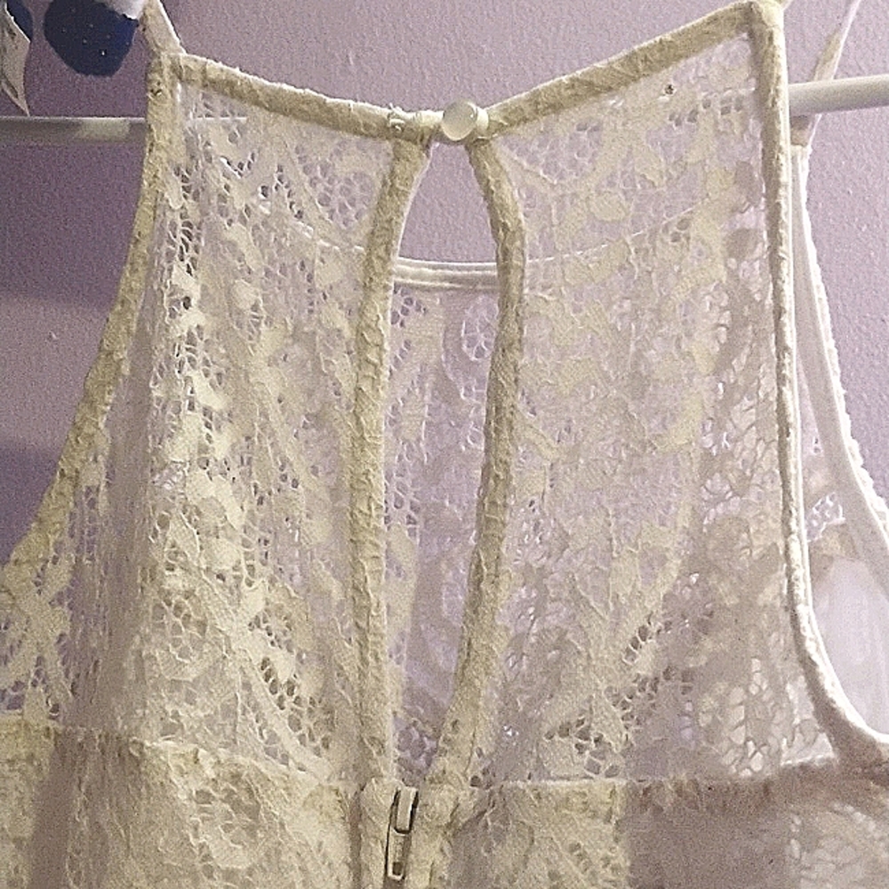 Sundress - Picture 4 of 8